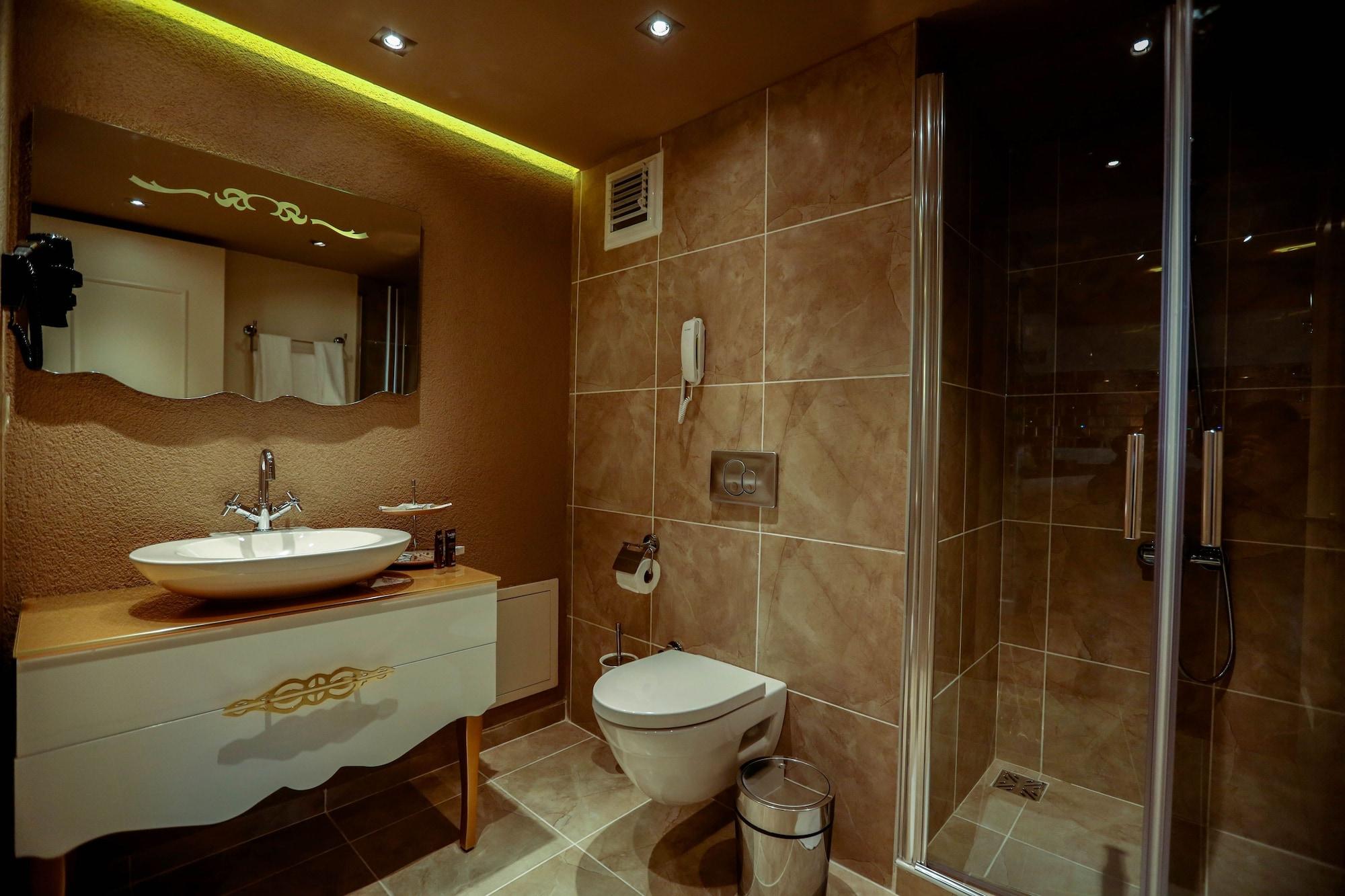 Melek Hotels Moda Истанбул Екстериор снимка